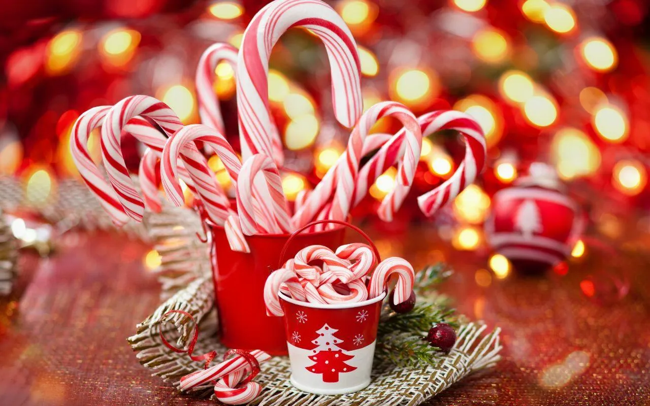 Christmas sweets and treats that can harm your teeth candy canes