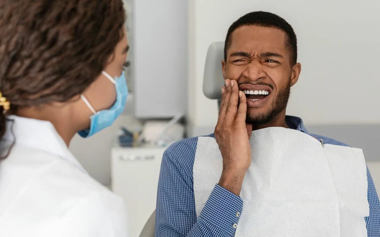 common oral hygiene mistakes according to dentists seeing your